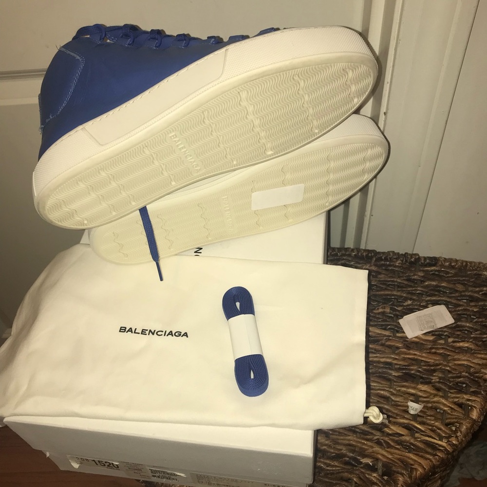 NEW Balenciaga Arena Blue Leather Hi Top Sneakers - Picture 4 of 8